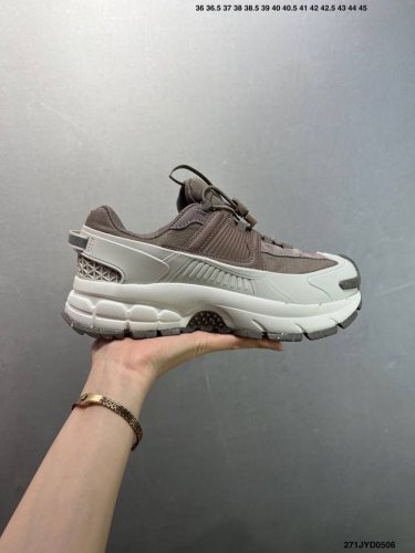 Company-Grade Nike Nike Zoom Vomero Roam Marathon Retro Running 5Th Generation C