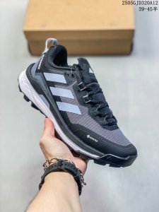 Company-Level With Half Sizes New Terrex Skychaser Tech Gtx Road Running Shoes,