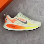 Local Core Private Company-Level Nike Vomero 18 Nike Comfortable Shock-Absorbing