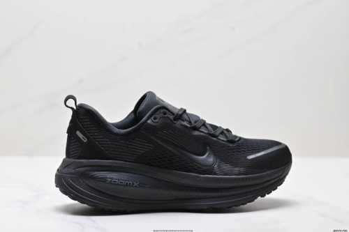 Corporate Nike Vomero 18 Nike Comfort Shock Absorption And Non-Slip Low-Top Runn