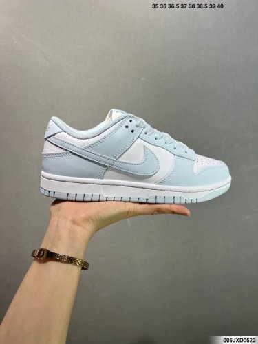 Corporate Nike Dunk Low Glacier Blue This Model Has A Simple And Elegant Design