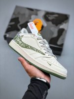 d Version Travis Scott X Nike Air Jordan 1 Low X Bape Air Jordan 1 Low Revers
