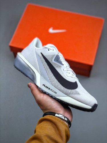 Nike Air Zoom Rival Fly 4 Lightweight Running Shoes Feature A Comfortable Upper