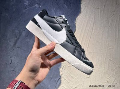 Nike Nk Blazer Low 77 Se Nn Retro Classic Pioneers The Recognizable Nike Blazer