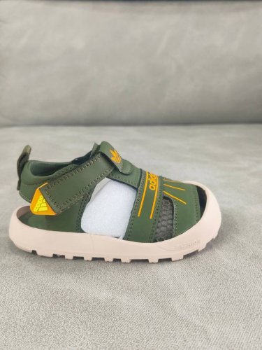 Premium Edition Adidas Children's Toe-Covered Sandals Size: 23 32 Premium Synthe