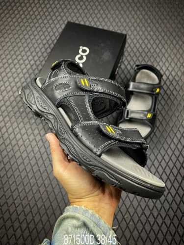 D Ecco Men's Leather Comfort Beach Sandals - Off-Road Series. Convenient Velcro