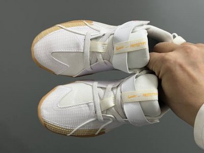 Nk New Gt-3 Velcro Children's Basketball Sneakers Size: 26-37.5 High-Quality New