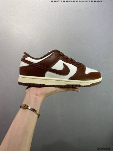 Corporate Nike Dunk Low Retro Dunk Sb, As The Name Implies, Has The Classic Dunk