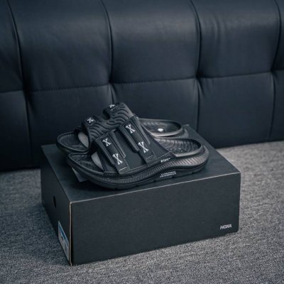 Core Private Hoka One One Ora Luxe Shock-Absorbing, Lightweight And Soothing Spo