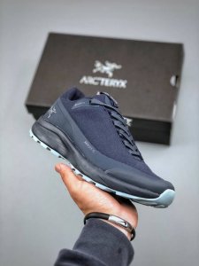 Arcteryx Konseal Lt W This Shoe Features A Popular Design From Recent Years, Wit