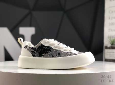 Italian Luxury Fashion Brand Gucci Screener Gg Sneaker Classic Original Thick-So - Click Image to Close
