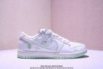 Overseas Bestseller Limited Release! Company-Grade Nike Sb Dunk Low Lv Collabora