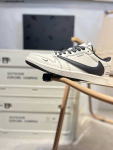 Company-Level Top Layer Leather Supreme X Jordan Air Jordan 1 Low Aj1 Low-Top Se