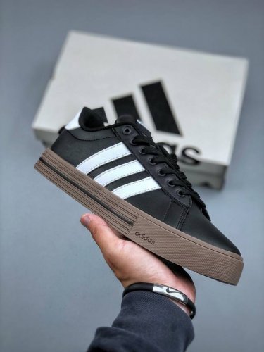 adidas Daily 4.0 Non-Slip Wear-Resistant Low-Top Sneakers For Men And Women.