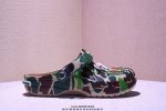 Crocs New Classic Durian Hole Shoes For Men And Women. Summer Outdoor Beach Shoe