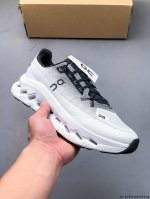 On Cloudtilt Lightweight Running Shoes 2024 New Model Men's And Women's Comforta