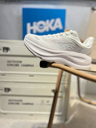 Hoka One One Clifton 9 Low New Colorway This Brand Originates From The Maori Lan