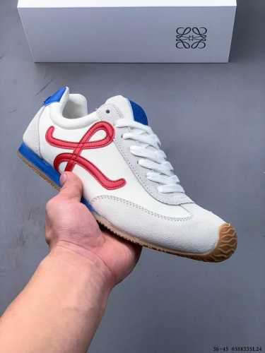 loewe Ballet Runner 2.0 Calfskin Round-Toe Lace-Up Low-Top Casual Shoes. Loew