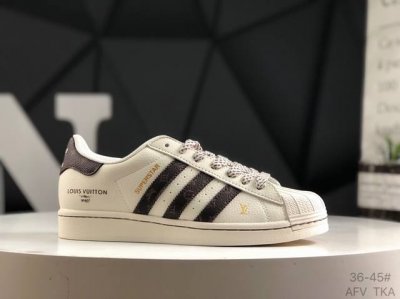 Adidas Ad Originals Superstar Simple And Elegant Design Gives People A Casual An