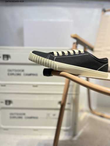 Correct Water-Dyed Denim, Original Raw Rubber Combination Sole Retains The Origi