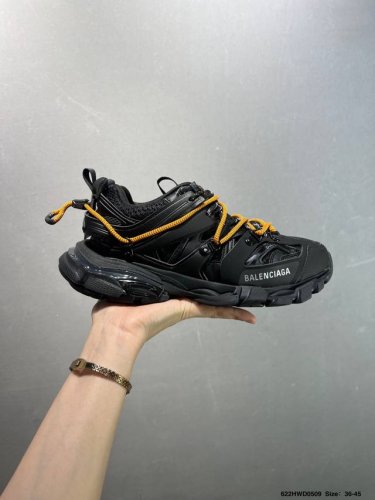 Company-Grade Men's And Women's Shoes With Original Accessories, Dust Bags, And