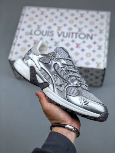 2025 Louis Vuitton Olympia Leather Round-Toe Lace-Up Low-Top Casual Shoes For Me