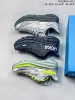 Features A Breathable Knit Engineering Material Upper, Lightweight High-Elastici