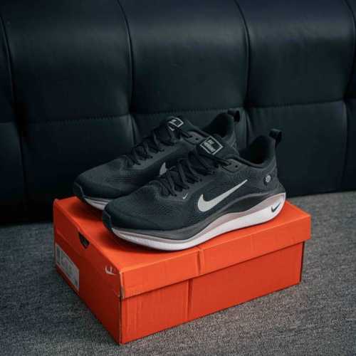 Core Private Nike Infinity Run 5 Men's Cushioned Breathable Road Running Shoes T
