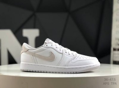 Company-Grade With Half Sizes Nike Jordan Air Jordan 1 Low Aj1 Jordan 1 Jordan 1