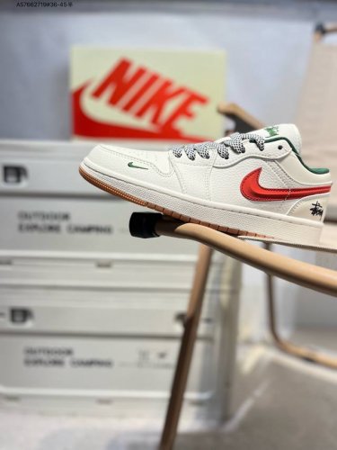 Company-Level First-Layer Pistusi X Jordan Air Jordan 1 Low Aj1 Low-Top Series B