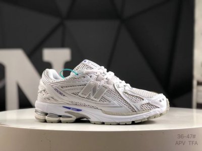 New Balance U1906 Series Retro Classic Dad Shoe Company-Level Retro Elements Lay