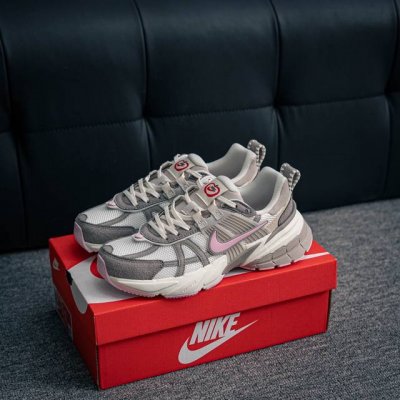 Core Private Nike V2K Run Shock-Absorbing Anti-Slip Retro Low-Top Running Shoes.