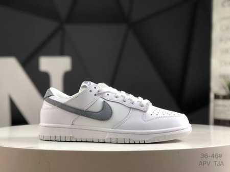 Authentic Nike Dunk Low Low-Top Skate Shoes With Half Sizes. Pure Original Produ - Click Image to Close