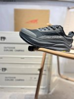 altra New Olympus Sports Outdoor Cross-Country Running Shoes Hiking Non-Slip
