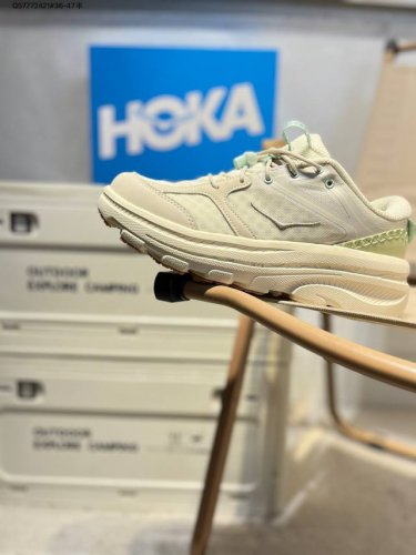 hoka One One M Clifton 8 Road Cushioned Low-Top Running Shoesthe Clifton 8 Is