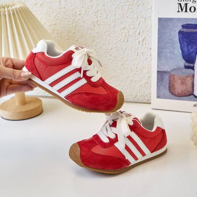 Adidas Agend Training Shoes For Kids Adidas Three-Leaf Agend Training Shoes, Tre