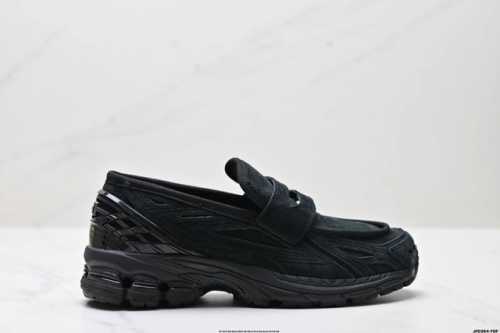 Company-Grade New Balance 1906L Shock-Absorbing, Slip-Resistant, Durable Low-Top
