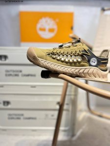 Timberland T-Bar Lan Sandals Available At Official Stores And Online For A Perfe