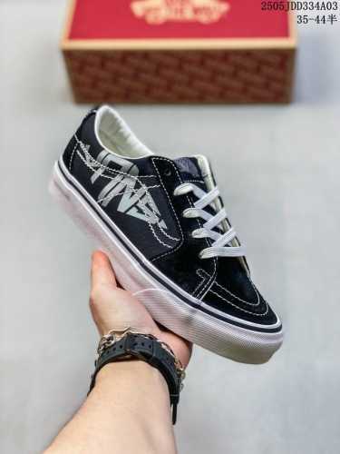 Vans Sk8-Low Classic Low-Top Black And White Casual Skateboard Canvas Shoes Vn0A
