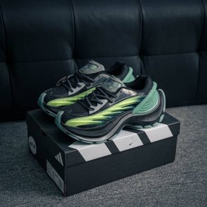 Core Private Adidas Xlg Runner Deluxe: A Trendy And Futuristic Tech-Driven Casua