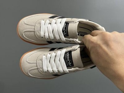 Original Version A-Brand New Handball Shoes For Children, Casual Style Size: 25-
