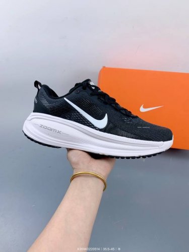 Nike Vomero 18 Thick Sole Height-Increasing Dad-Style Running Shoes. The All-New