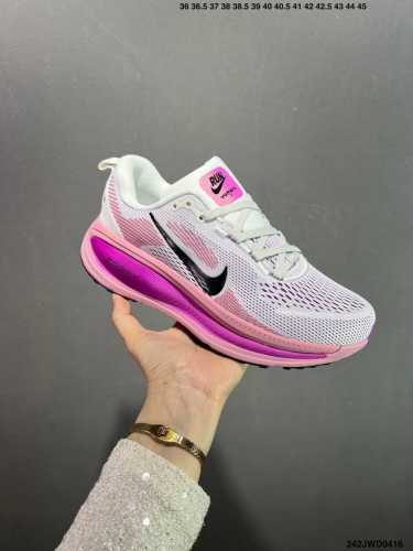 Corporate Nike Vomero 18 Nike Comfort Shock Absorption Non-Slip Low-Top Running