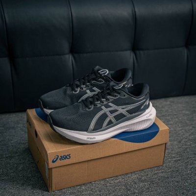 Core Private Asics Gel-Kayano 30 Minimalist, Versatile, Comfortable, Durable, Br