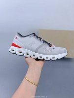 Company-Level On Running Cloud X 4 Cloud X Series Low-Top Lightweight Comfortabl