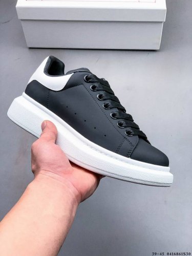 Alexander Mcqueen Mcqueen Classic Model I Can't Think Of Any Reason Not To Colle