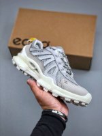 ecco Ecco Leather Strips And Mesh For Breathability. A Fusion Of Classic And