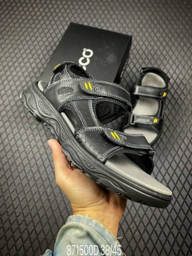 D Ecco Men's Leather Comfort Beach Sandals - Off-Road Series. Convenient Velcro