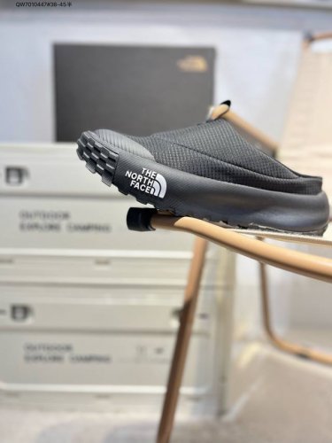 Original Last Development Paper Version # Features A Color-Fast Woven Fabric Upp