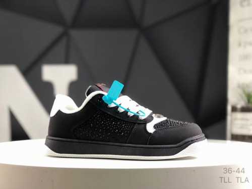 Gucci's Latest Men's Shoes For This Year, Available In Hong Kong And At The Offi
